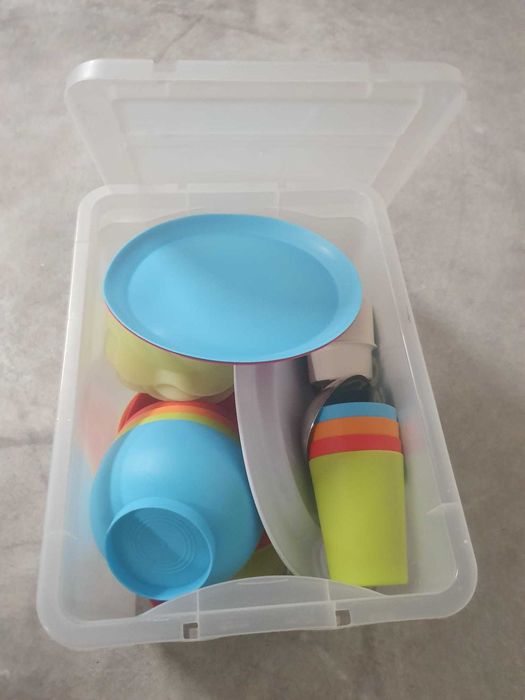 Material diverso para prática de campismo