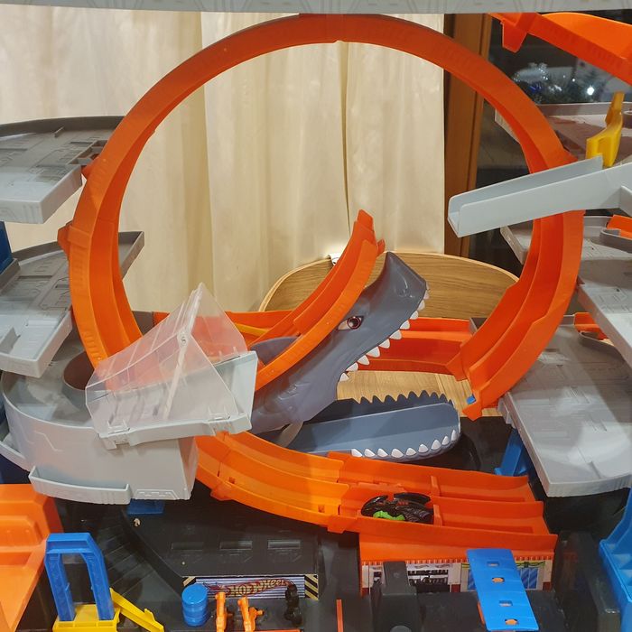 Tor garaż samochodowy Hot Wheels Ultimate