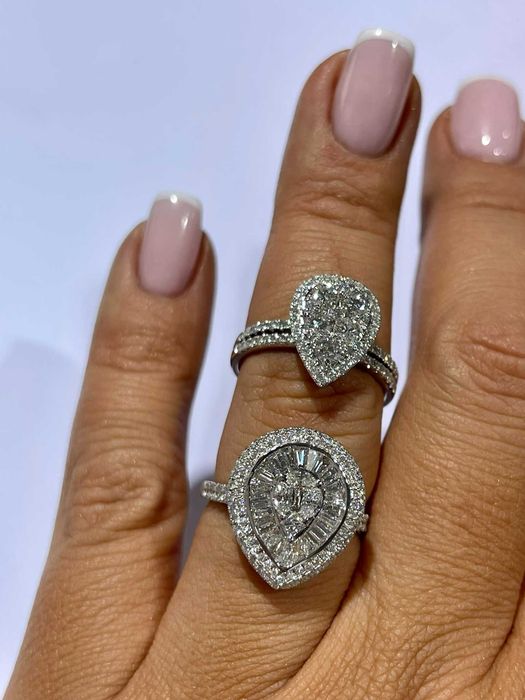 Pierścionek z diamentami Łezka 1.62 CT