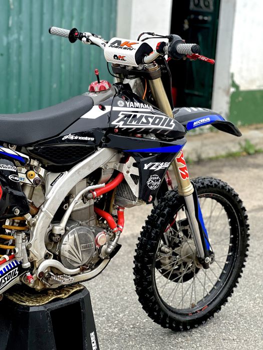 Yamaha Yz 450 F —————- nao matriculada!