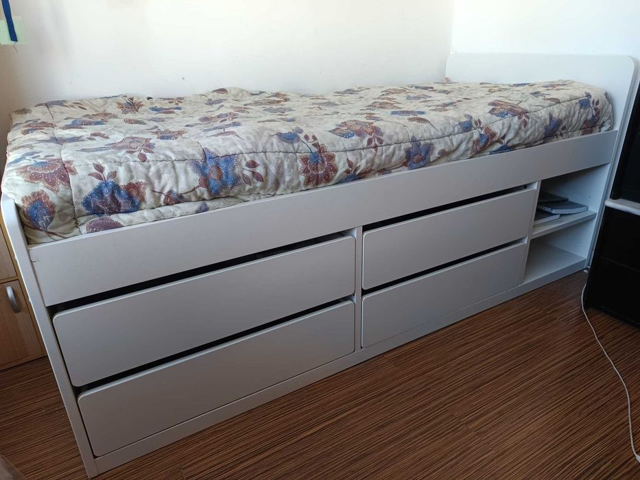 Cama individual c/4 gavetas + 2 arrumações, IKEA SLÄKT em branco