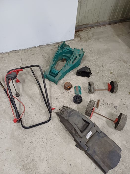 Запчастини до газонокосарки Bosch.