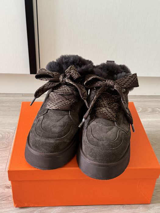 Замшевые ботинки Ugg Lowmel на меху/ Замшеві черевики на хутрі/ Hypnoz