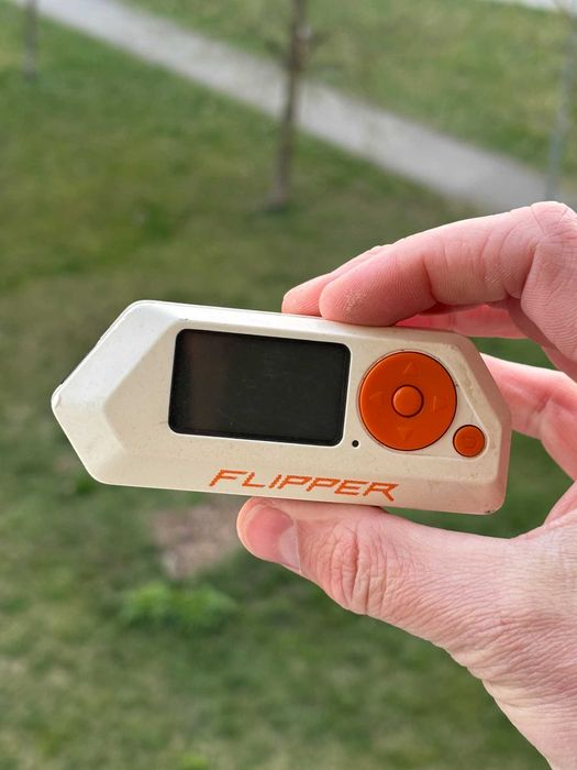 Продам флипер зеро Fliper Zero