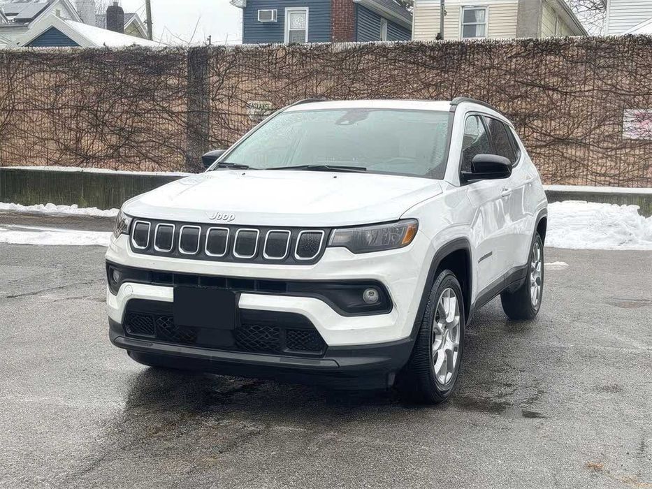 Jeep Compass      2021