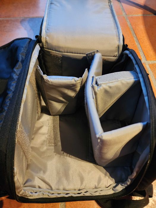 Mochila para Fotografia, marca Lowepro, em excelente estado