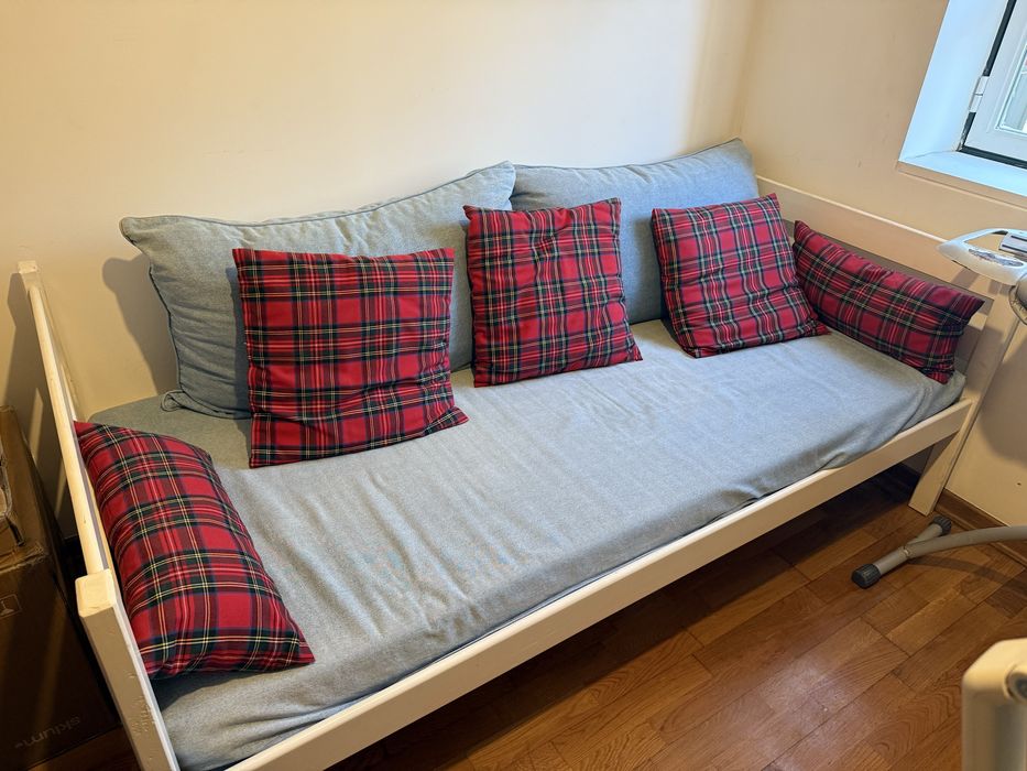 Cama/sofa para quarto