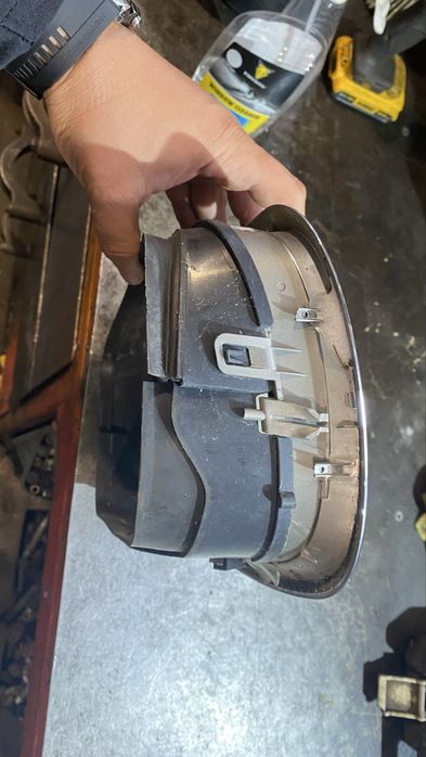 BMW X5 права решітка радіатора 51137171396