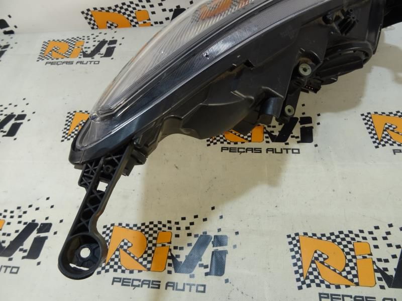 Ótica / farol esquerda OPEL Astra J
