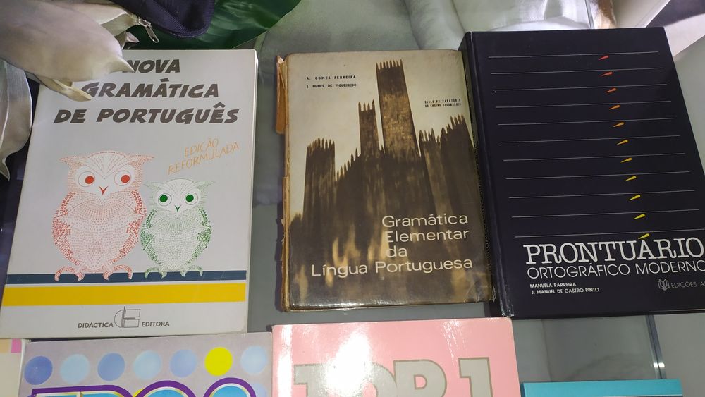 livros antigos Gramáticas, prontuários etc de português 9,99€ cada