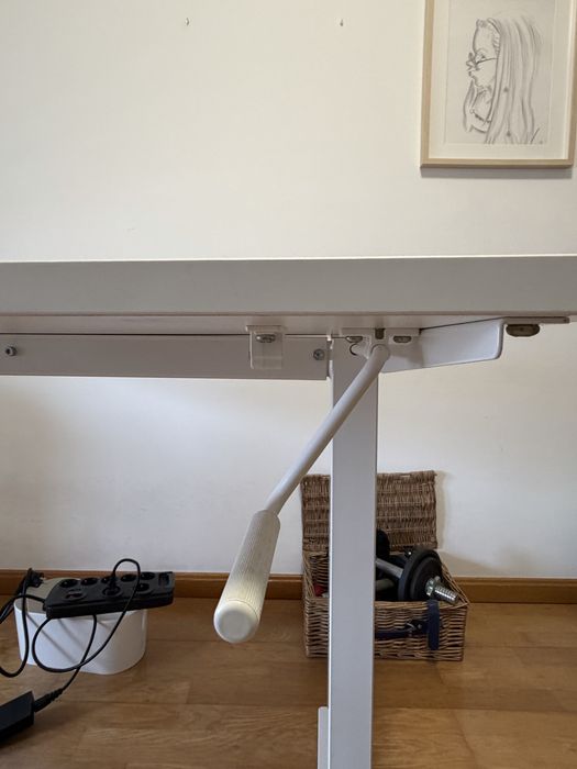 Secretaria elevatoria ikea trotten