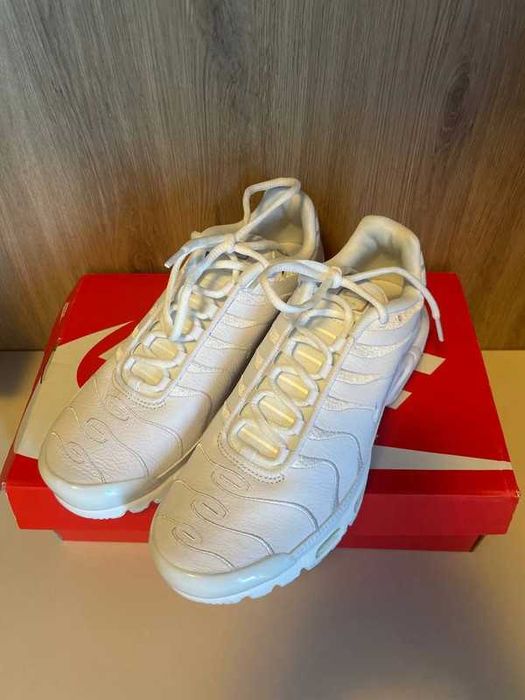 Nike Air Max TN Plus Biały r.37,5