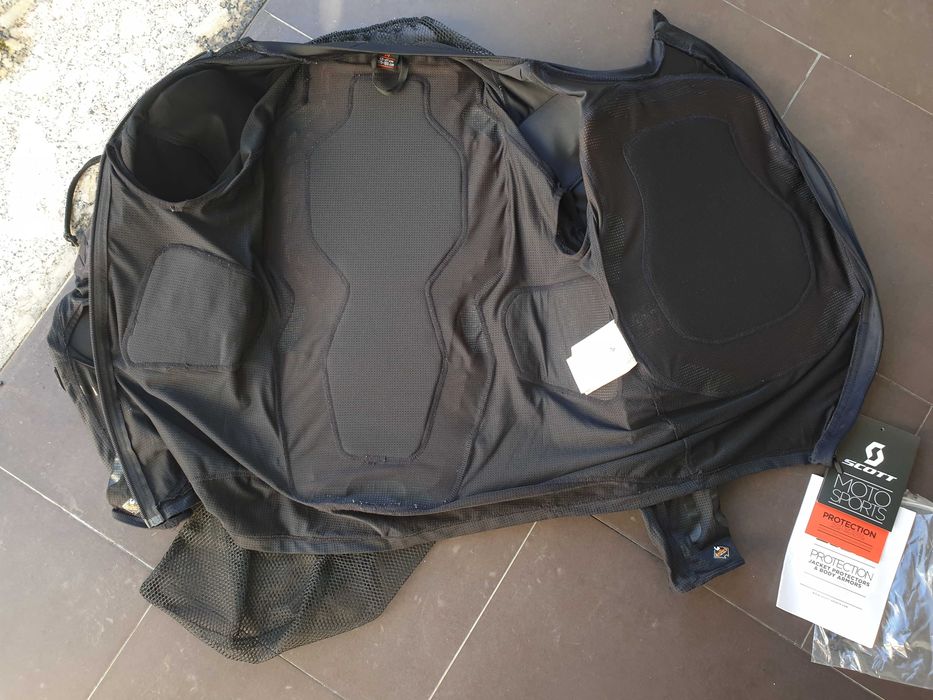 Colete de proteção integral Scott Softcon com tecnologia D3O