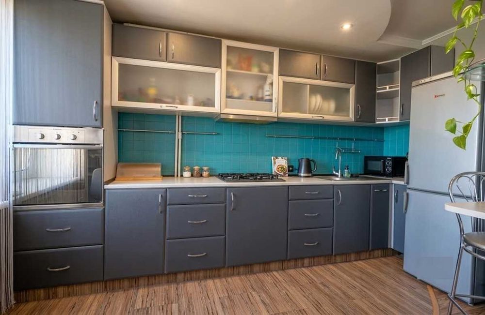 продаж 3 к квартира центр АГВ Цегла ГАРАЖ Держпрограми