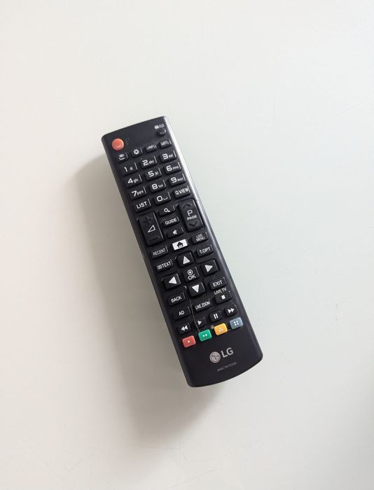 Продам телевізор LG 49UH651V  49дюймів