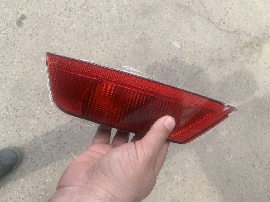 Катафот задній стоп Фонарь в бампер Ford Kuga escape USA