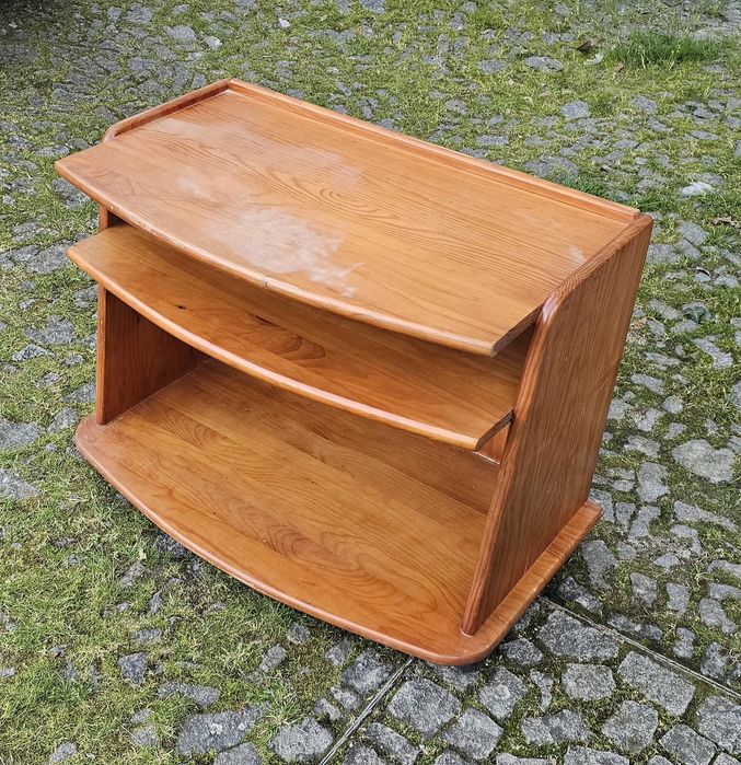 Movel tv, em Travassós-Fafe