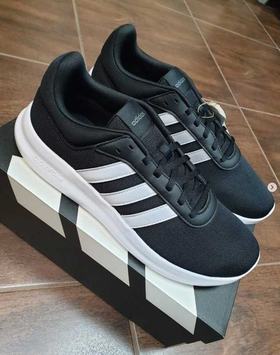 кросівки Adidas Lite racer оригінал наш 42,5 евро 43,5