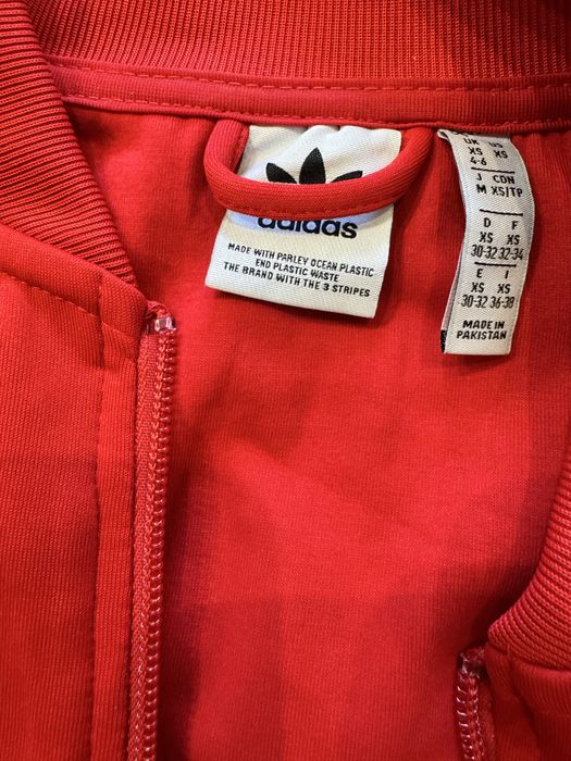 “adidas” оригінальний спортивний костюм + футболка