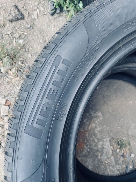 235 55 18 Pirelli Scorpion Winter 85% 2023 Шини Зима