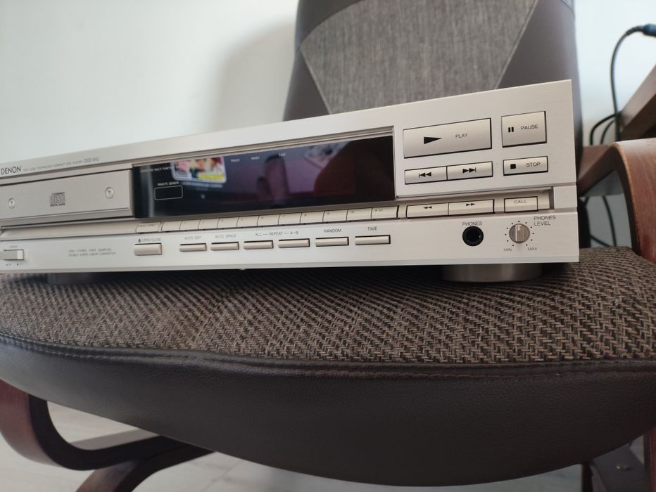 Odtwarzacz płyt CD Denon DCD 810 ładny stan