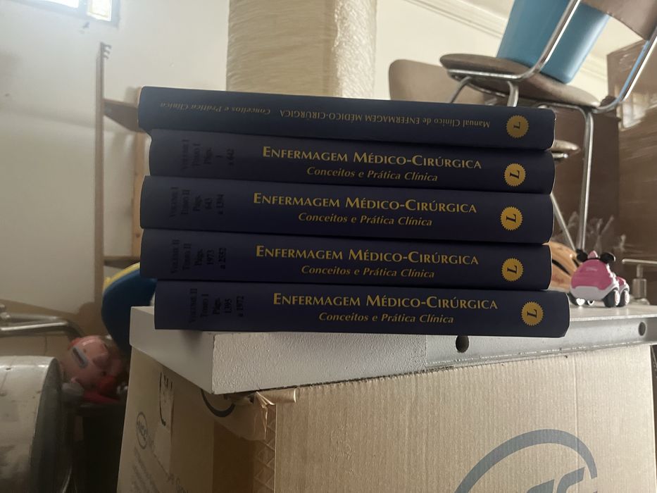 Livros de “Manual Clinico Enfermagem medico-cirurgica”