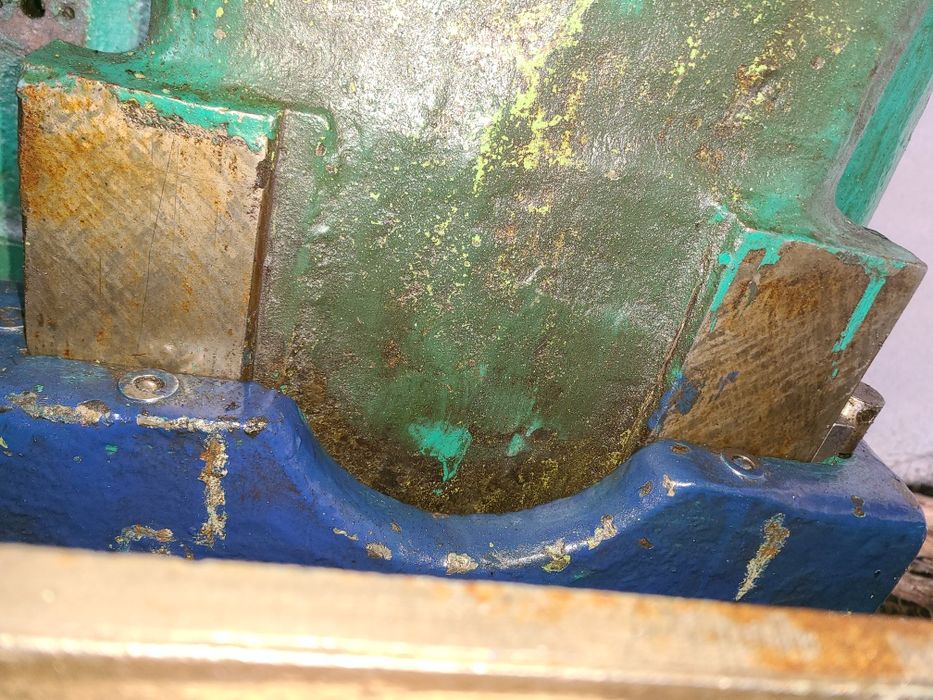 Фрезерний станок