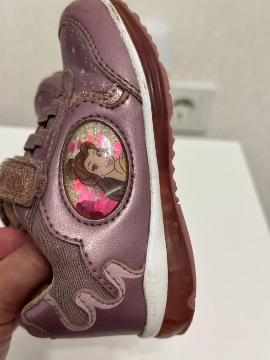 Geox кросівки на дівчинку розмір 22