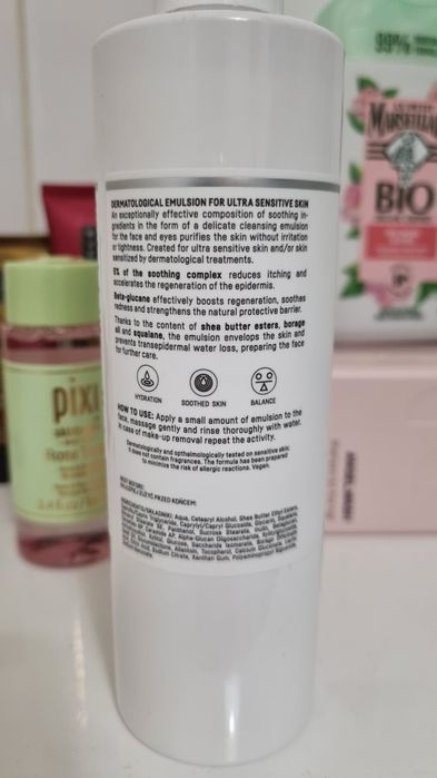 Basiclab - emulsja myjąca do twarzy 300 ml