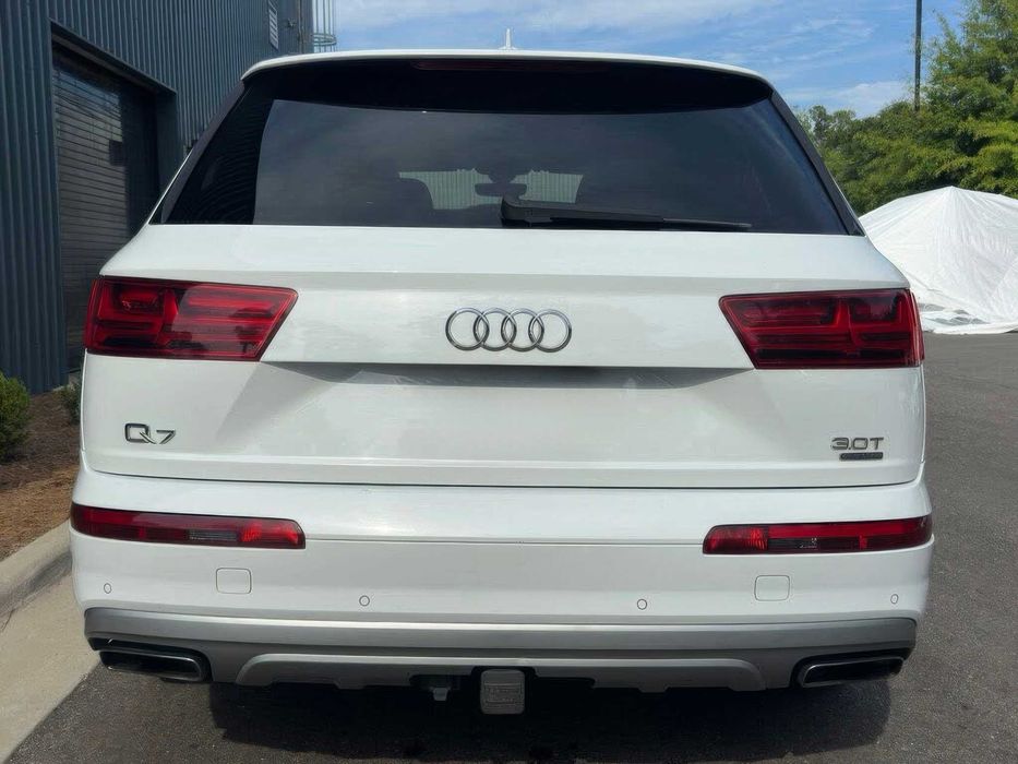 Audi Q7 3.0T      2018