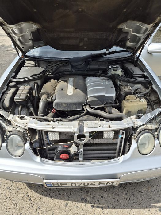 Мерседес Mercedes w210