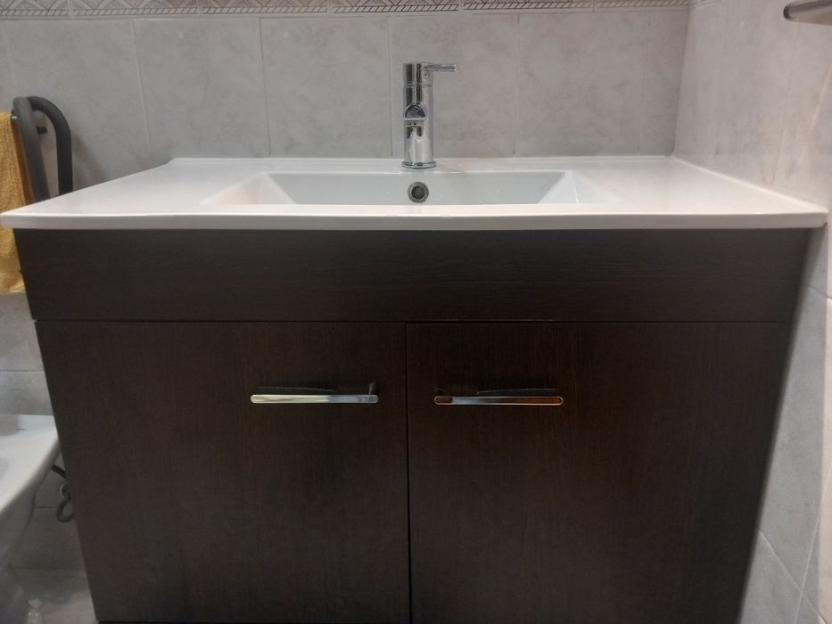 Armario de casa de banho