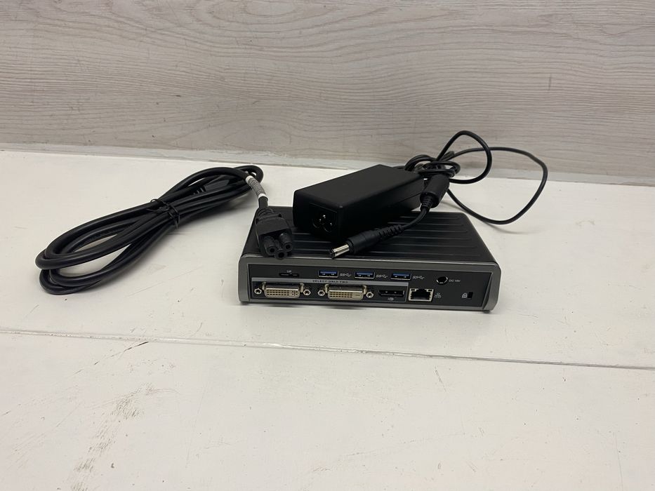 Док-станція Targus Universal USB 3.0 DOCK130 Блок живлення 19V