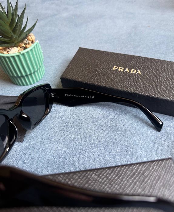 okulary prada unisex