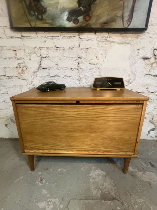 Szwedzka komoda nie ikea szafka na winyle harmonijkowa vintage retro