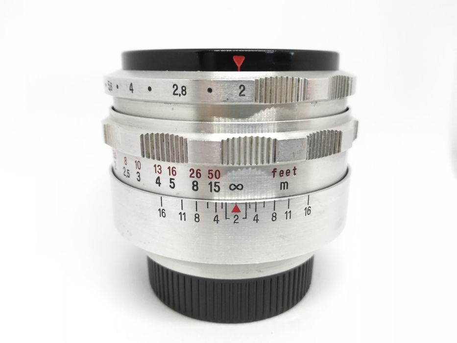 M42 Carl Zeiss Biotar 58mm 2.0 (Swirly bokeh)
