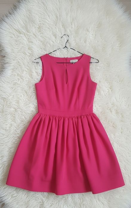 Elegancka Sukienka Amanda  Collection - Soczysty Malinowy Róż rozm 38