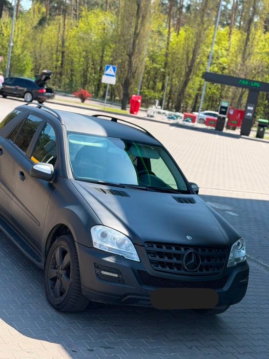 Mercedes-Bens Ml 500