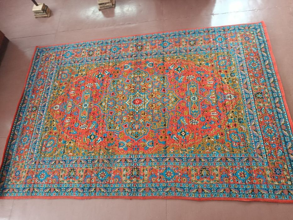 Продам ковер 2*3