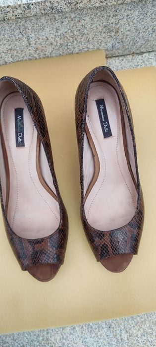 Sapatos em pele, Massimo Dutti
