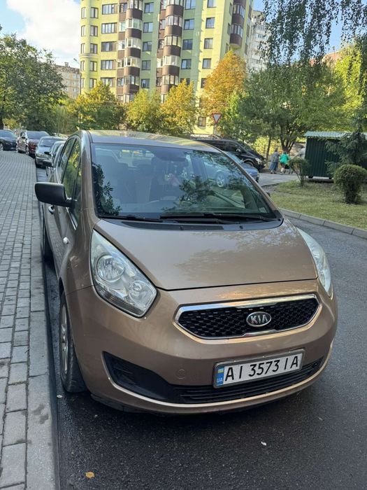 Кіа венга в хорошому  стані