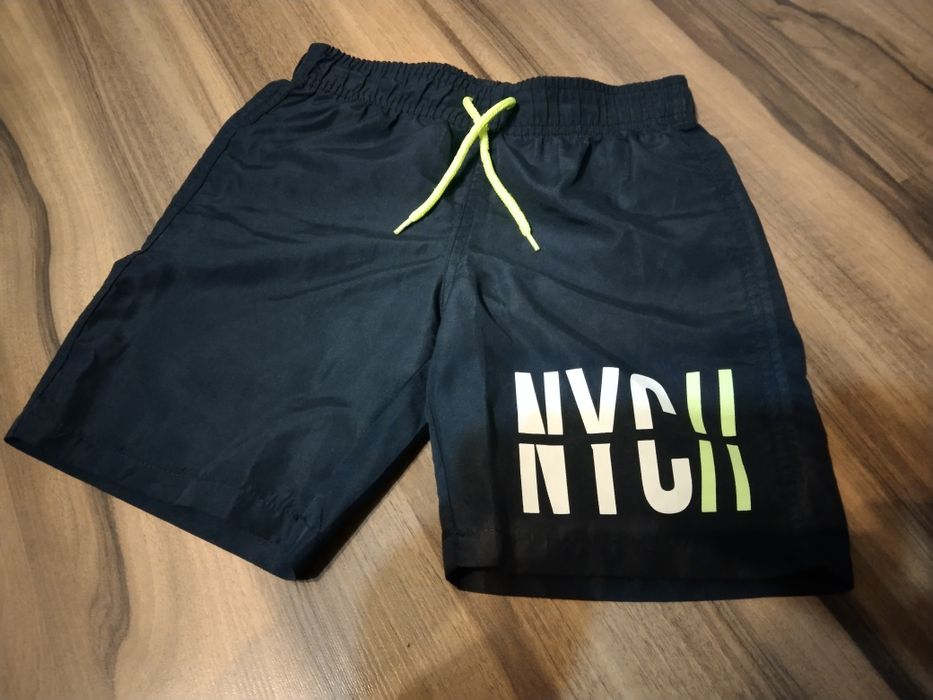 Spodenki dla chłopca. Rozmiar 134.