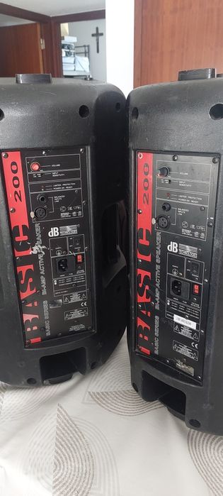 Par de colunas marca db technologies basic bom estado