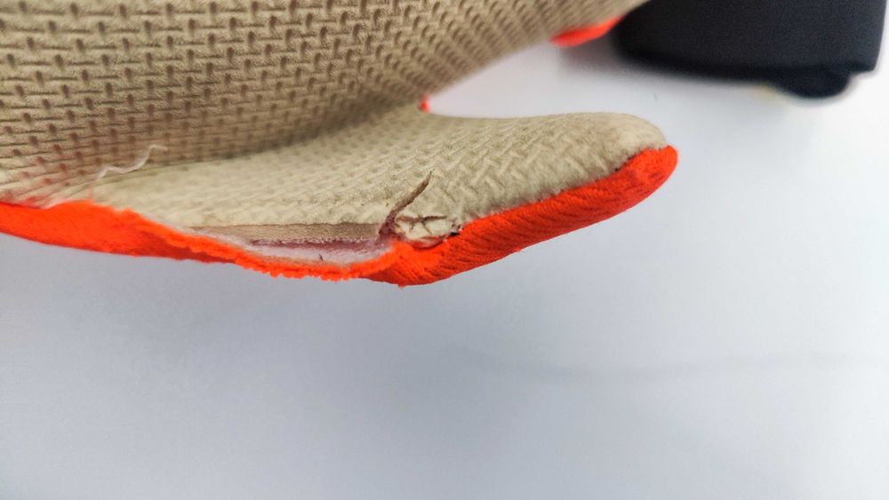 Sportout rękawice bramkarskie rozmiar 5 (AL76)