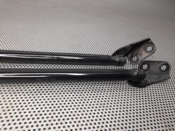 Amortecedor da mala SUZUKI Swift III (MZ, EZ)