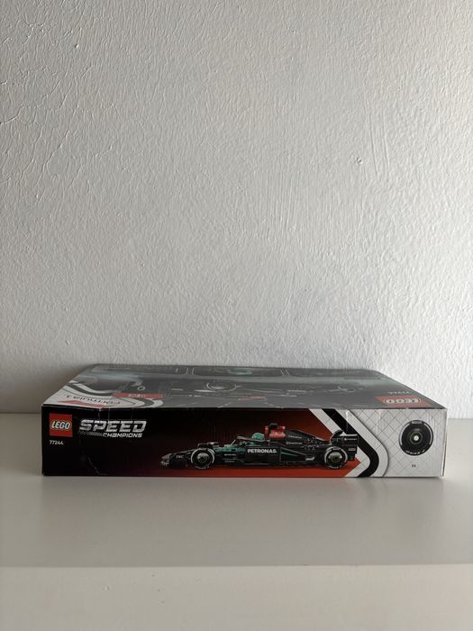 77244 LEGO Speed Champions Formula 1 Mercedes-AMG PETRONAS W15 F1 Race Car