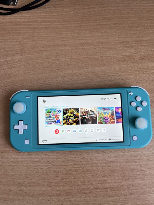 Switch Lite 青 グラセフ ミートピアカセット付き128sDカード付き Switch Lite 青 グラセフ ミートピアカセット付き128sDカード付き