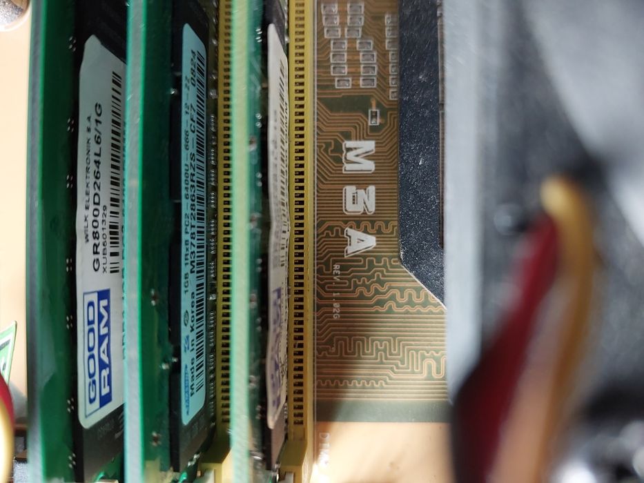 Продам  материнку с процессором AMD. Atlon 64*2 Dual Core Processor 56