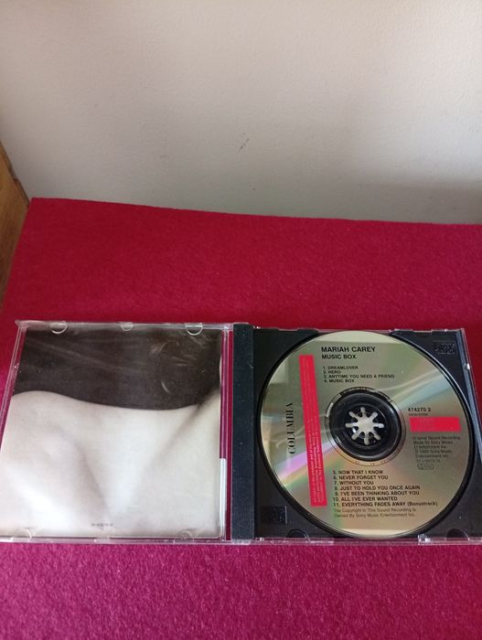 CD audio maria Carey music box