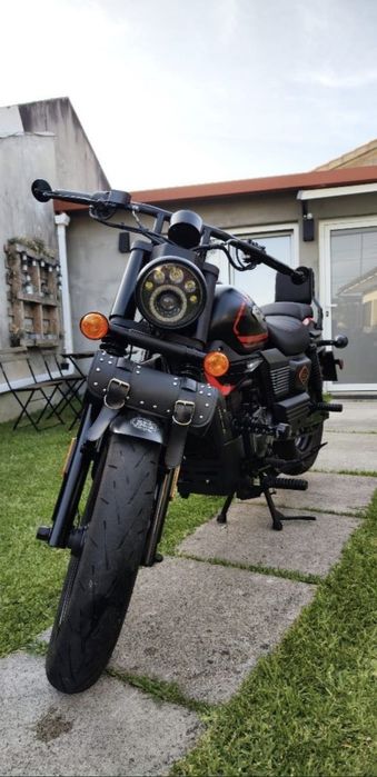 UM Renegade Vegas 125 2021 | 13.000 km | Muito estimada